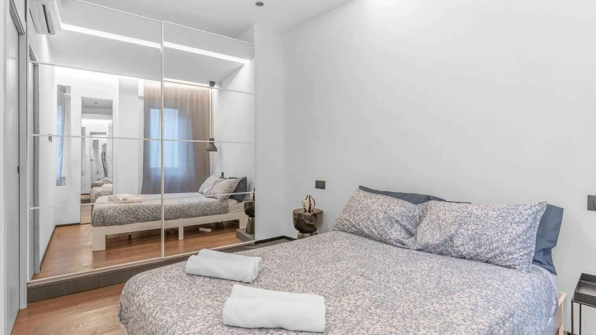 Appartement Arq14 - Duomo-Loreto - Central Romantic Milaan Italië